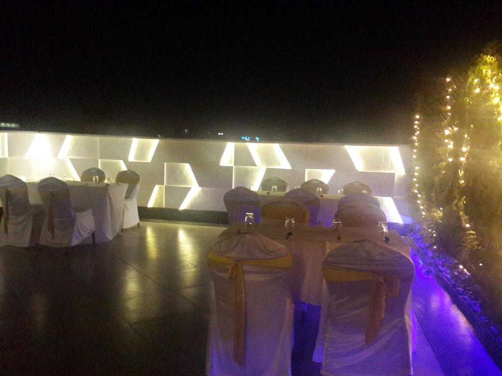 Dragonfly Hotel - The Art Hotel Bombaim Exterior foto