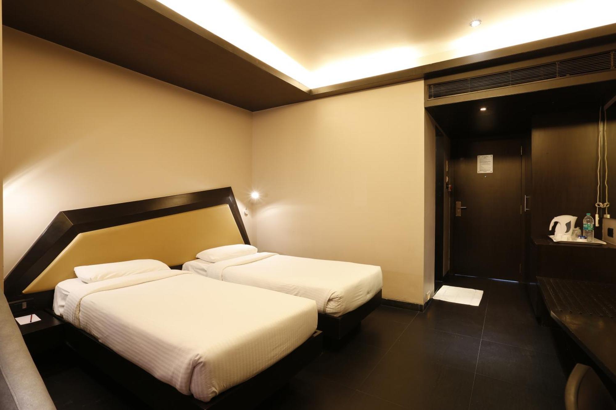 Dragonfly Hotel - The Art Hotel Bombaim Exterior foto